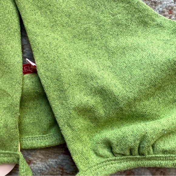 VRG GRL green halton wrap crop - Picture 4 of 5